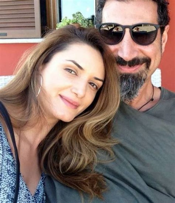 Angela Madatyan: Age, Husband Serj Tankian & Family Info