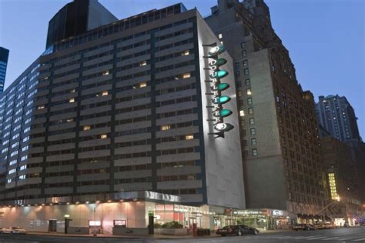 DoubleTree Manhattan Downtown: The Ultimate Guide to Your Urban Getaway
