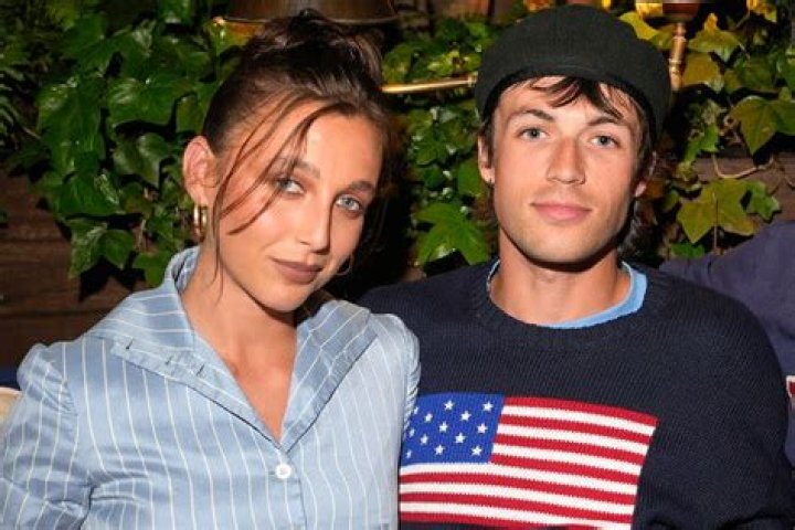 Emma Chamberlain's New Boyfriend: The Ultimate Guide