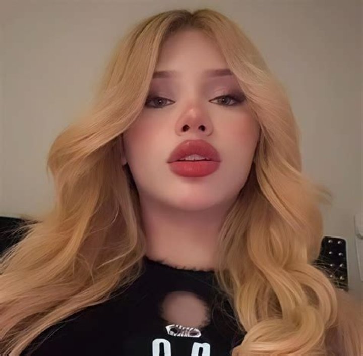Explore Gia Lover's Content: Videos, Photos & More [2024]