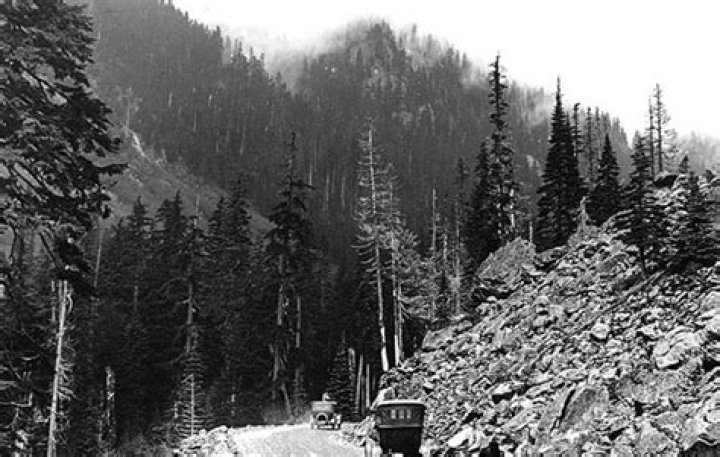 Exploring the Wonders of Roads through Snoqualmie Pass: A Comprehensive Guide