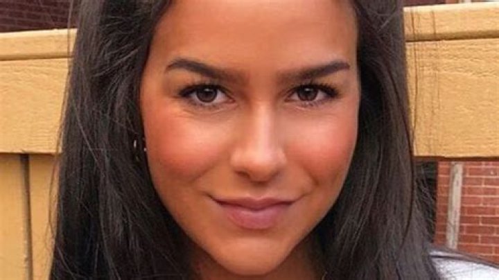 Genny Shawcross: From Love Island to Online Fame & Beyond!