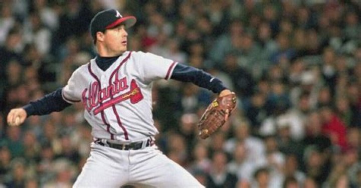 Greg Maddux Statistics: The Complete Guide to His Legendary Career