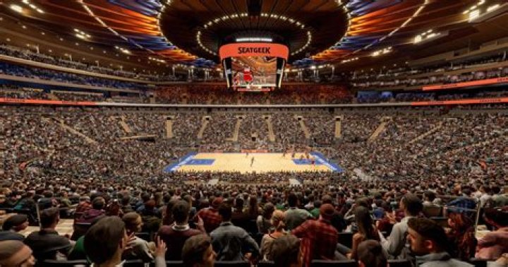 How Many People at Madison Square Garden: A Comprehensive Guide to the World's Most Famous Arena