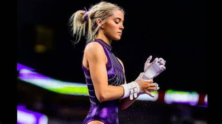 How Tall is Livvy Dunne: Exploring the Height and Other Facts About This Rising Star