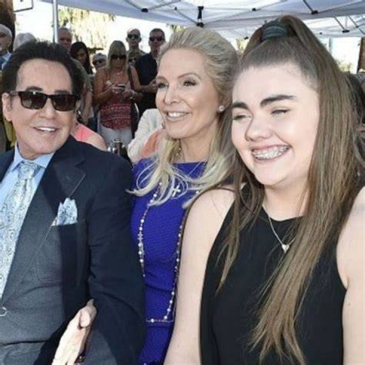Is Wayne Newton's Daughter Erintill Alive? Unveiling the Truth Behind the Mystery