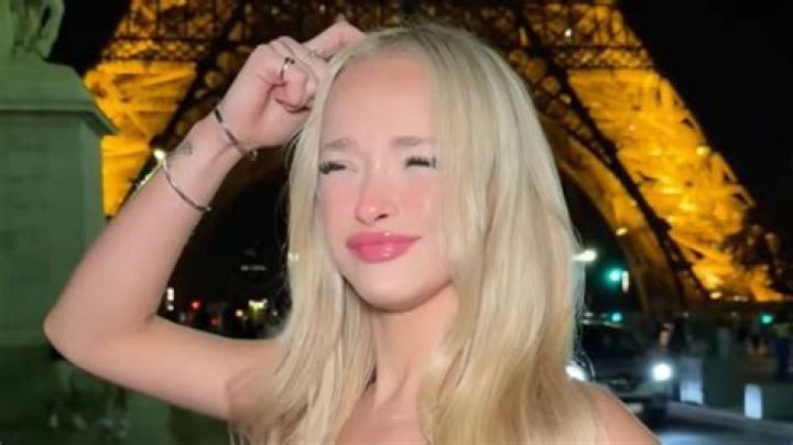 Julia Filippo: TikTok Star - Videos, Bio & More!