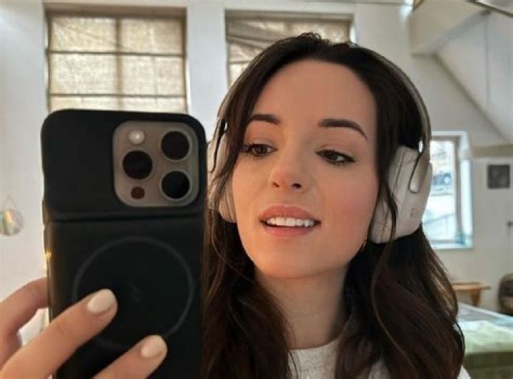 Lauren Kim Ripley: From Couch Battles to TikTok Fame