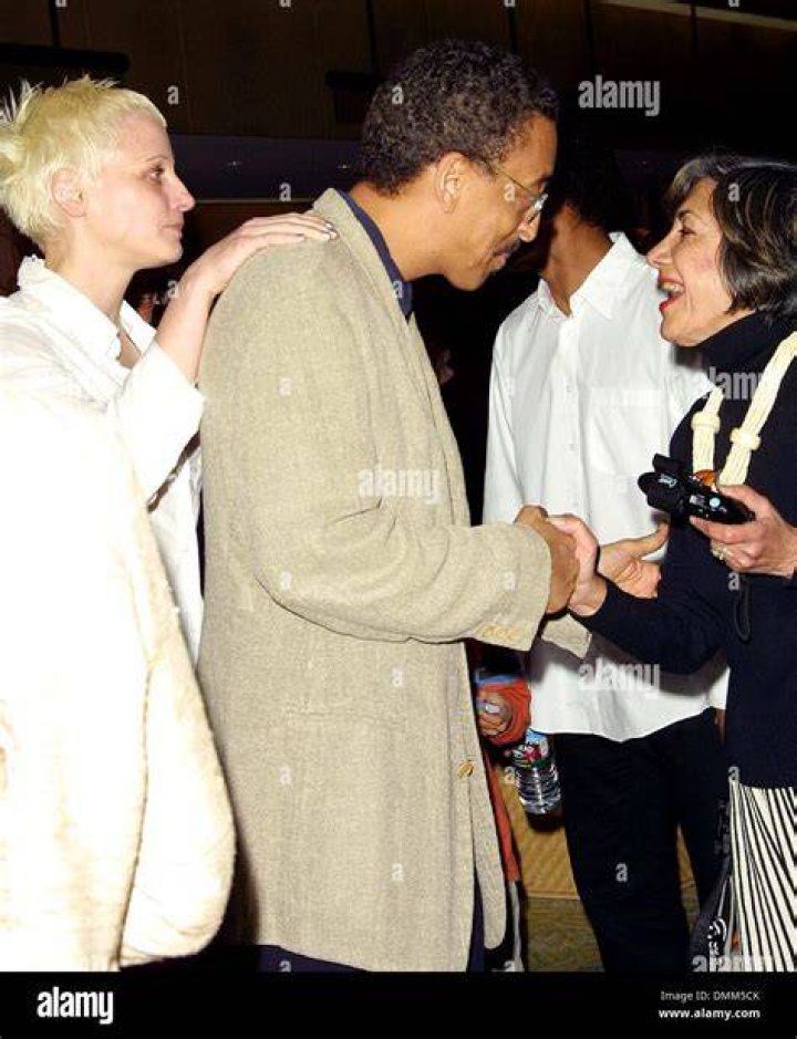 Lori Petty Married To: A Comprehensive Look Into Her Personal Life and Career