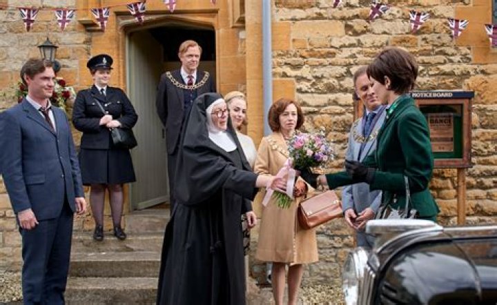 Luther Series 2 Episode 1 Cast: A Comprehensive Guide to the Talented Ensemble