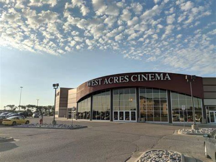 Marcus West Acres Theater: A Premier Entertainment Destination