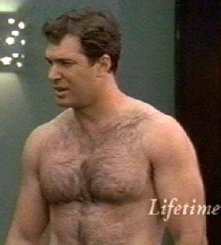Patrick Warburton Hairy Chest: A Comprehensive Exploration