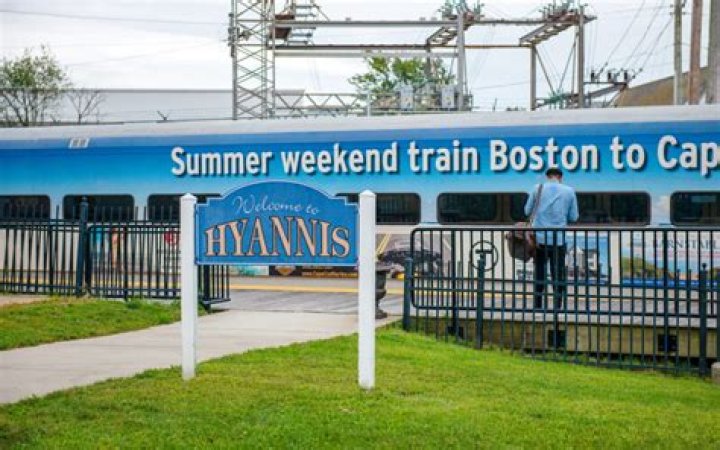 Plymouth and Brockton Bus to Hyannis: Your Ultimate Guide for Seamless Travel
