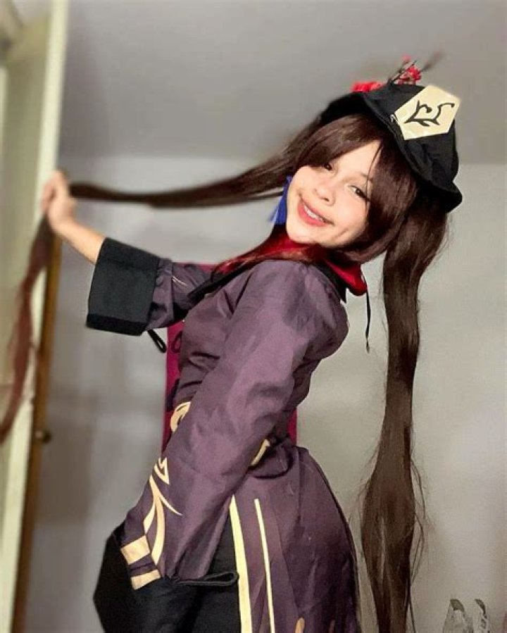 Shaden Ferraro: Cosplay, Instagram & More!