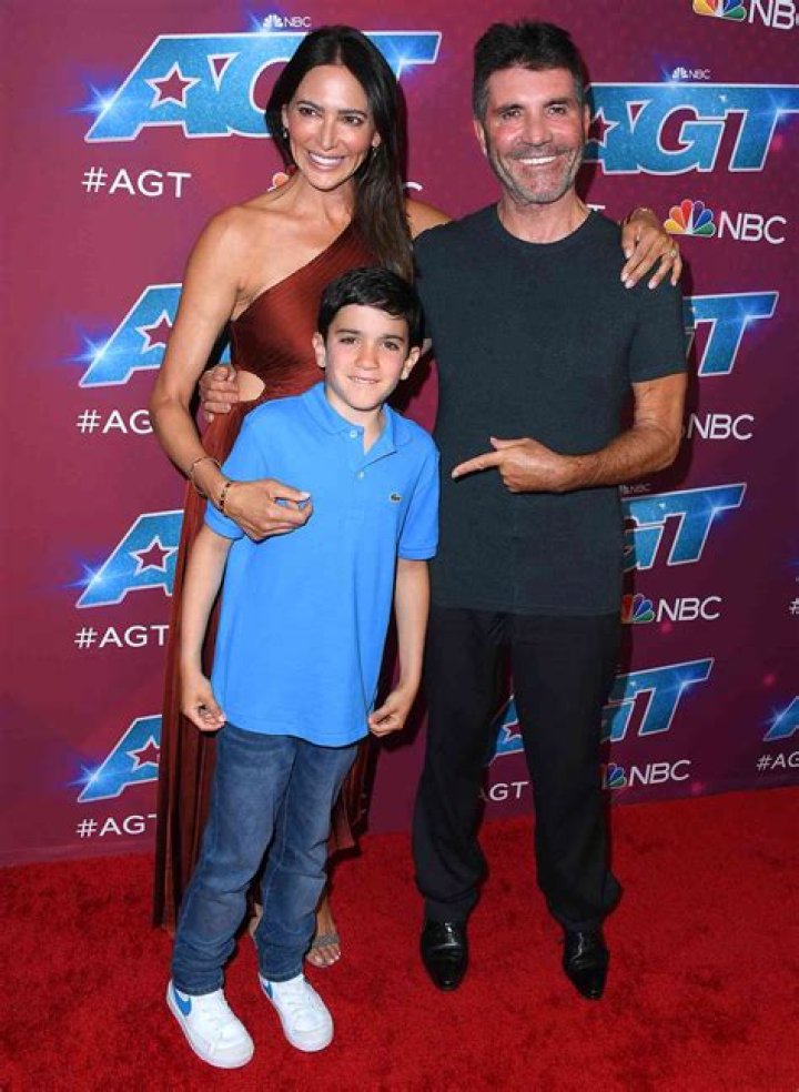 Simon Cowell: A Snapchat Journey into the World of Talent and Entertainment