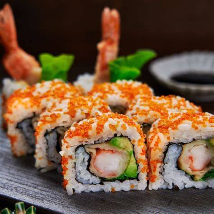 Sushi with Cooked Meat: A Fusion Delight That Combines Tradition and Innovation