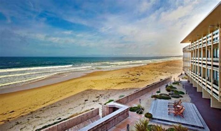 The Tides Monterey CA: Your Ultimate Guide to Coastal Elegance