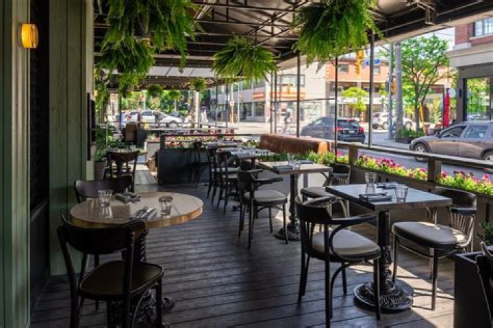 Violet Gem Restaurant: A Culinary Gem That Shines Bright