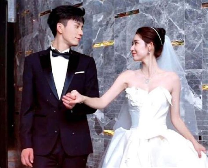 Who is Wang Ziqi's Wife? A Comprehensive Look into Their Relationship