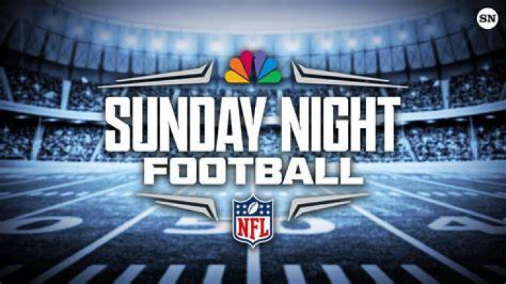 Who Plays the Sunday Night Game: A Comprehensive Guide to NFL's Prime-Time Spectacle